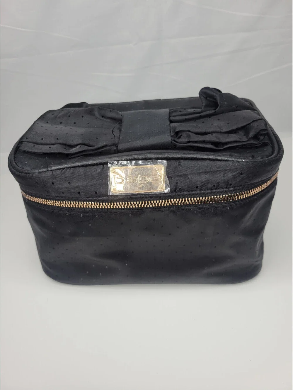BEBE Travel Cosmetic Train Case Bag Zip Around with Bow Black
